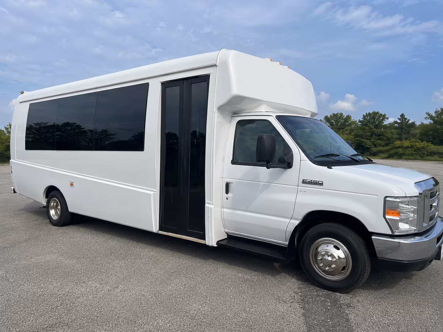 Arlington Birthday, Sweet 16, & Quinceañera Transportation party bus exterior