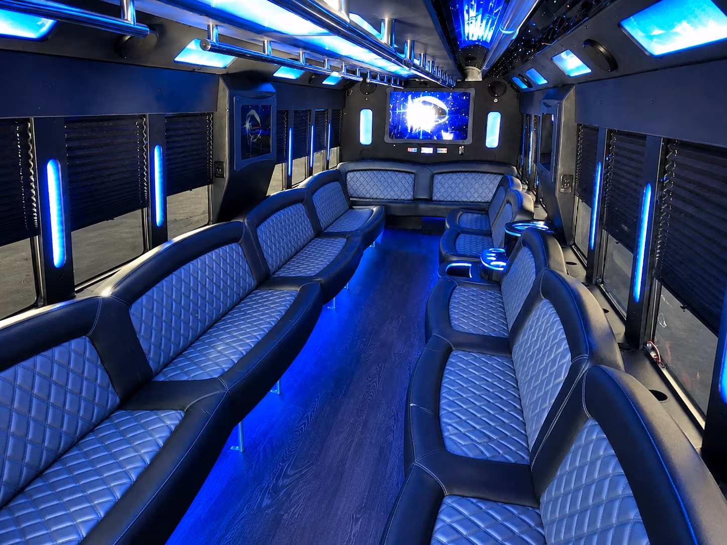Arlington Birthday, Sweet 16, & Quinceañera Transportation onboard seating