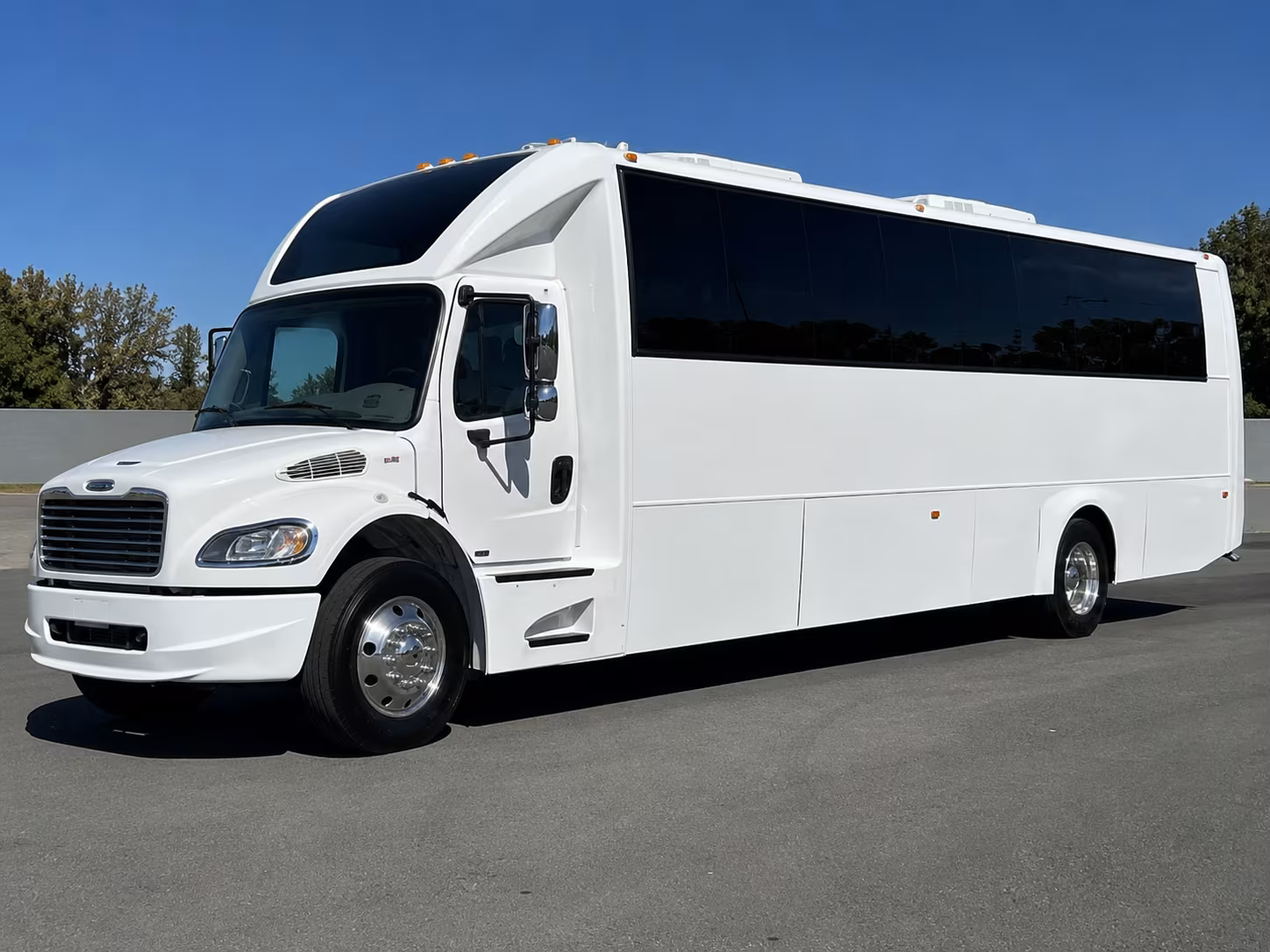 Fort Worth Birthday, Sweet 16, & Quinceañera Party Bus Rentals